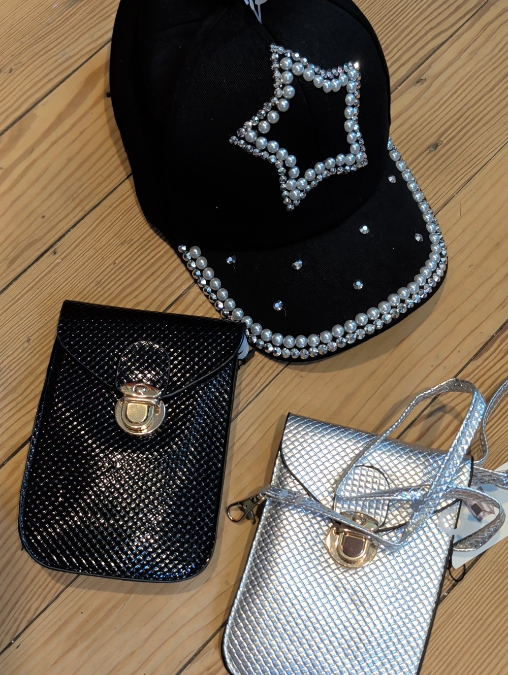 Kids Rhinestone-Star Baseball Cap and Metallic Crossbody Set - Black & Silver